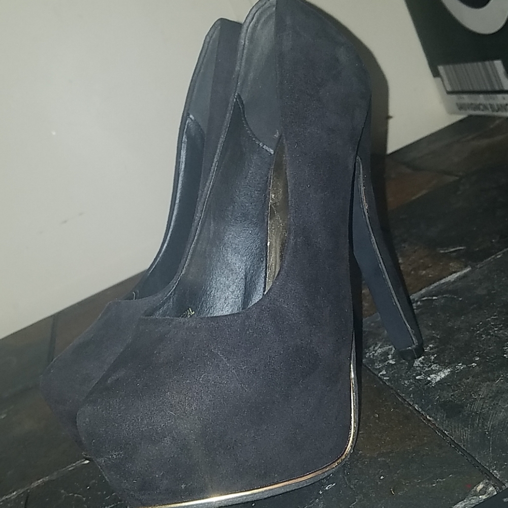 Shoes